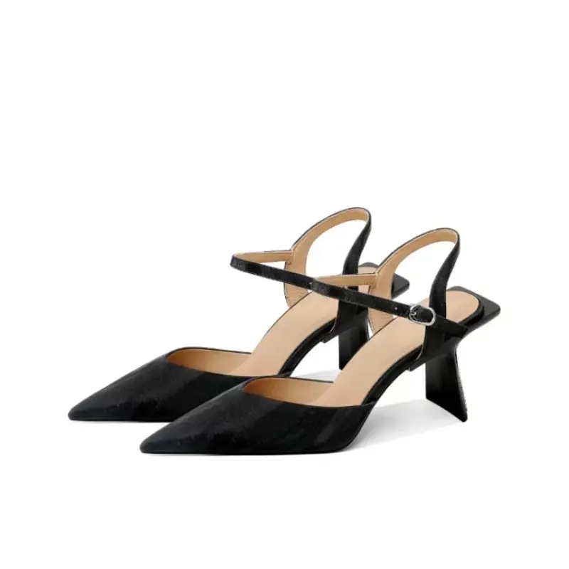 Baotou One-word Strap Pointed Toe Block Heel Sandals Women's Outside Wear 2025 New Summer French Roman High Heels