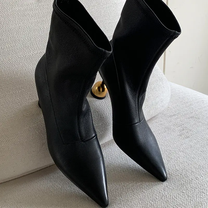 All-match Booties Women's 2025 New Niche Design Pointed Toe Sleeve Special-shaped Heel Skinny Stretch Boots