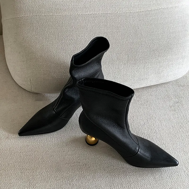 All-match Booties Women's 2025 New Niche Design Pointed Toe Sleeve Special-shaped Heel Skinny Stretch Boots
