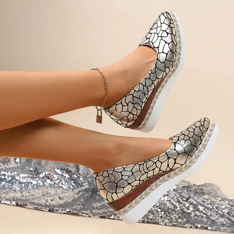 Fashion Slope Heel Shoes Spring New Style Pointed Head Shallow Mouth Straw Plaited Sole Soft Sole Non-slip Heel Shoes