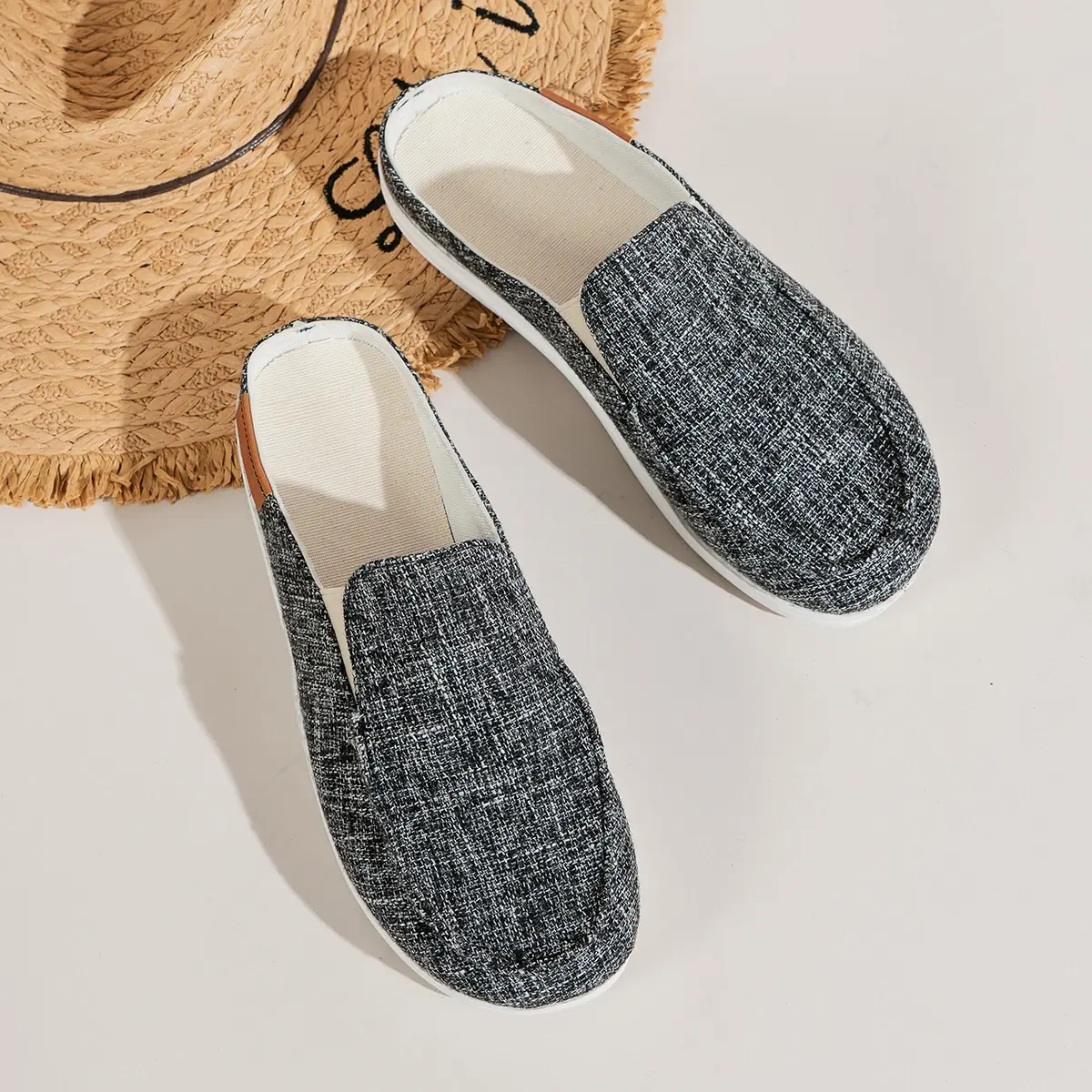 Women's Summer New Sports Slippers Baotou Outdoor Fashion Flat Light Comfortable Non-slip Travel Shoes Hotel Disposable Shoes