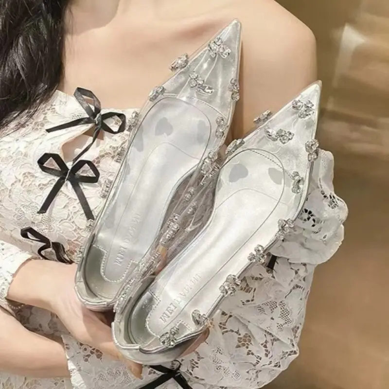 Women's Flat Shoes Spring New Pointed Head Shallow Mouth Crystal Buckle Soft Sole Anti-slip Wear-resistant Low-top Shoes