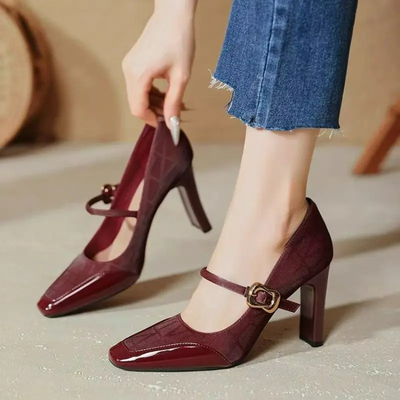 Women's Fashion Thick Heel Shoes Spring New Square Head Shallow Mouth Splicing Metal One-line Buckle Non-slip High Heels