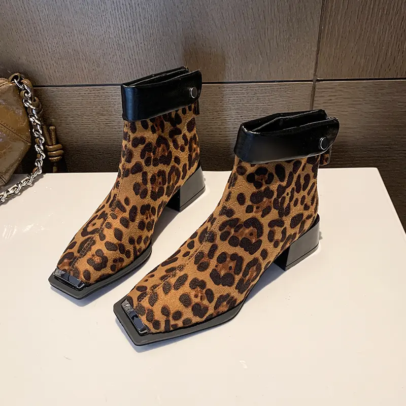 Women's Fashion Thick Heel Cotton Boots Winter New Square Head Suede Back Zipper Splicing Rivet Non-slip Short Boots