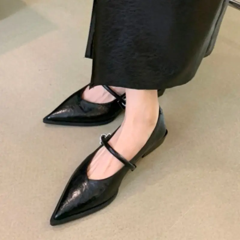 Women's Fashion Pointy Mary Jane Shoes Fall New Shallow Mouth Metal Buckle One Line Buckle Comfortable Single Shoes