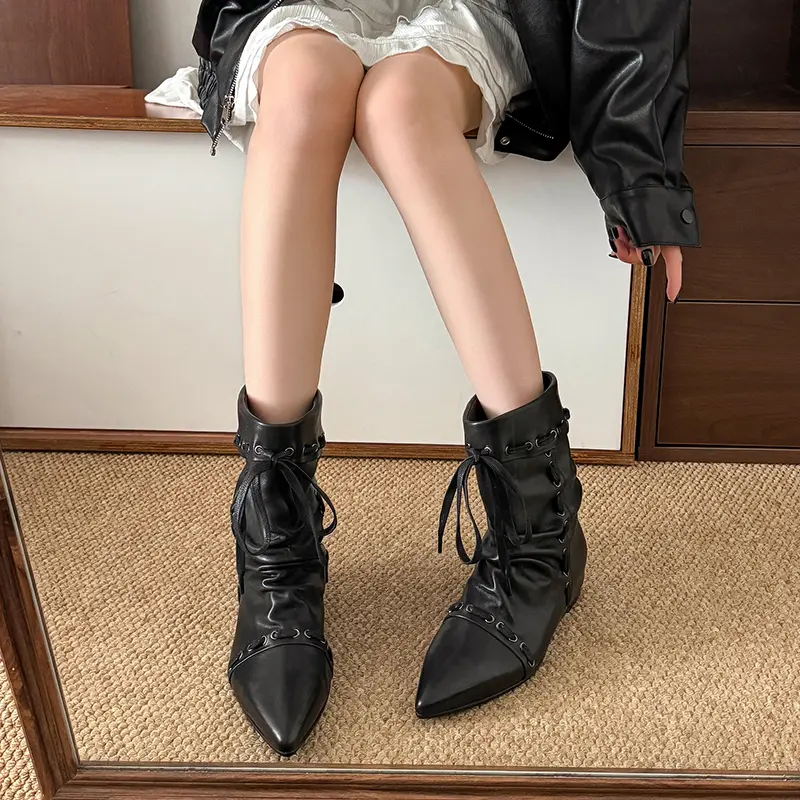 Suede Inside Booster Flats Fall New Pointed Toe Spliced Front Lace-Up Soft Slip Shorthole Boots