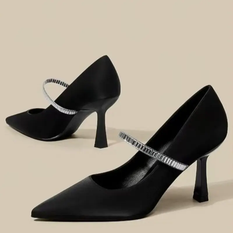 Super Soft Wrapped Heels Women's Fashion Pointed Toe Shallow Slip Rhinestone Slip Slip Slim Heel Single Shoes