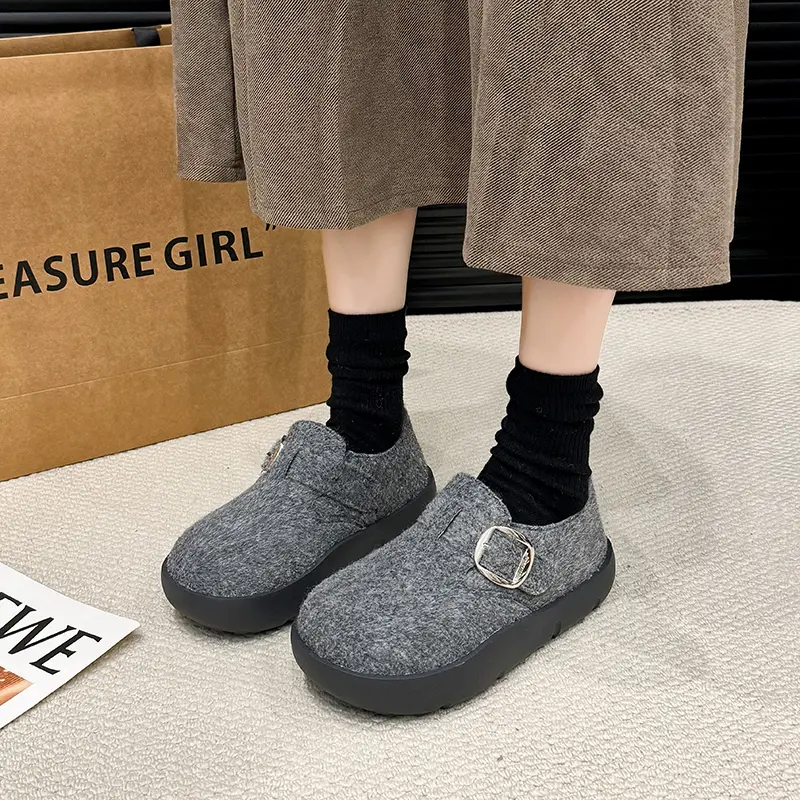 Winter New Flat Shoes Women's Fashion Round Head Suede Deep Mouth Metal Buckle Thick Soled Cotton Shoes