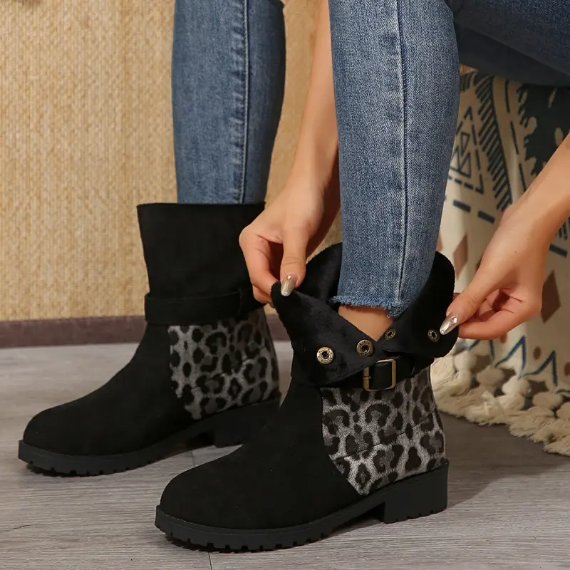 Women's Fashion Thick Heel Round Head Suede Sleeve Metal Buckle Non-slip Wear-resistant Short Boots