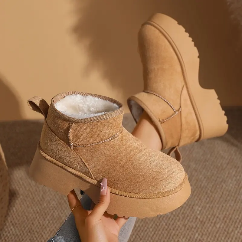 Platform Snow Boots Women's Fashion Winter New Round Toe Spliced Suede Plus Fur Thickened Platform Block Heel Boots