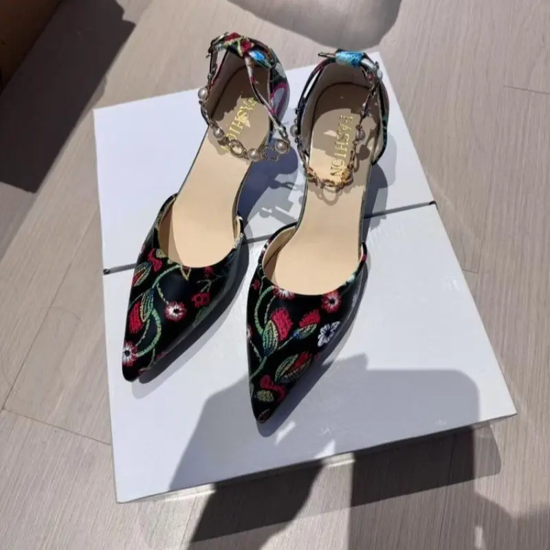 Autumn New Printed Pointed Toe Shallow-mouth Metal Chain Anti-slip Wear-resistant Stiletto Wrapped-head Sandals