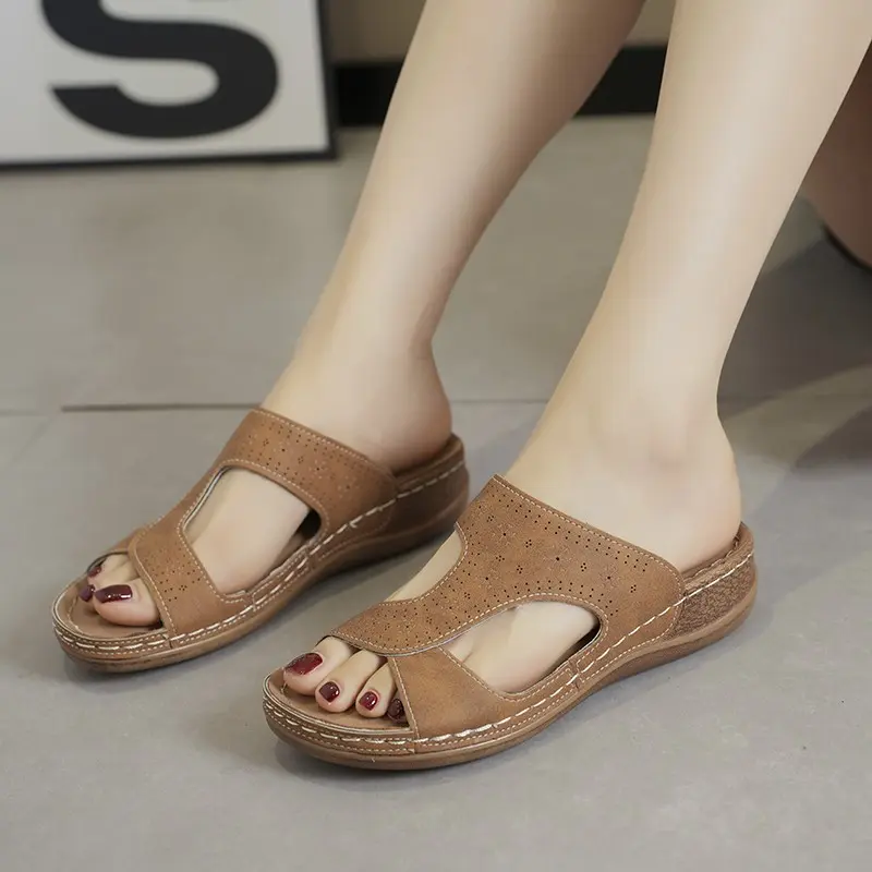 Women's Large Size Casual Slippers Summer New Round Head Open Toe Hollow Breathable Car Stitch Wedge Sandals