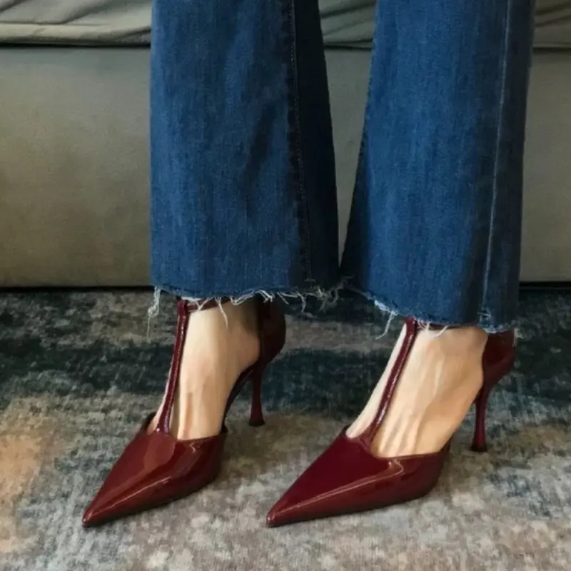 Summer New Patent Leather T-Wire with Pointed Toe Stiletto Single Shoes All-match High-heeled One-buckle Wrapped-toe Sandals