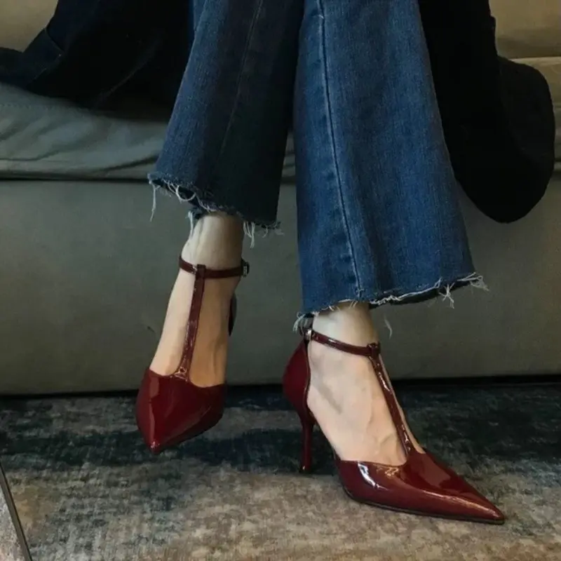 Summer New Patent Leather T-Wire with Pointed Toe Stiletto Single Shoes All-match High-heeled One-buckle Wrapped-toe Sandals