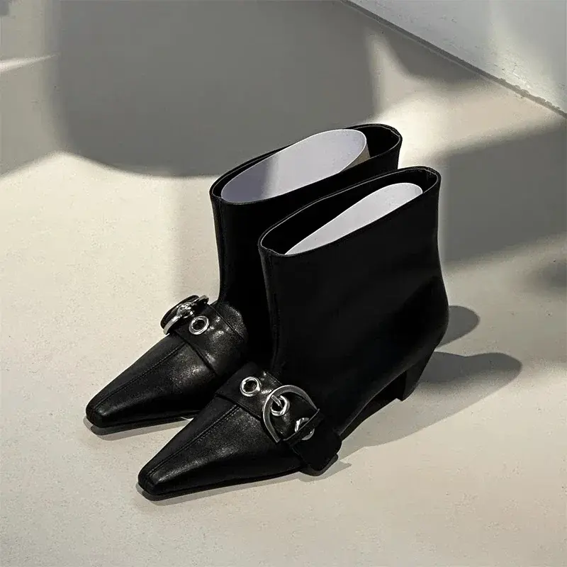 Fashion Snap Pointed Toe Low Heel Booties Women Spring and Autumn New Outside Wear Metal Buckle Sleeve Single Boots
