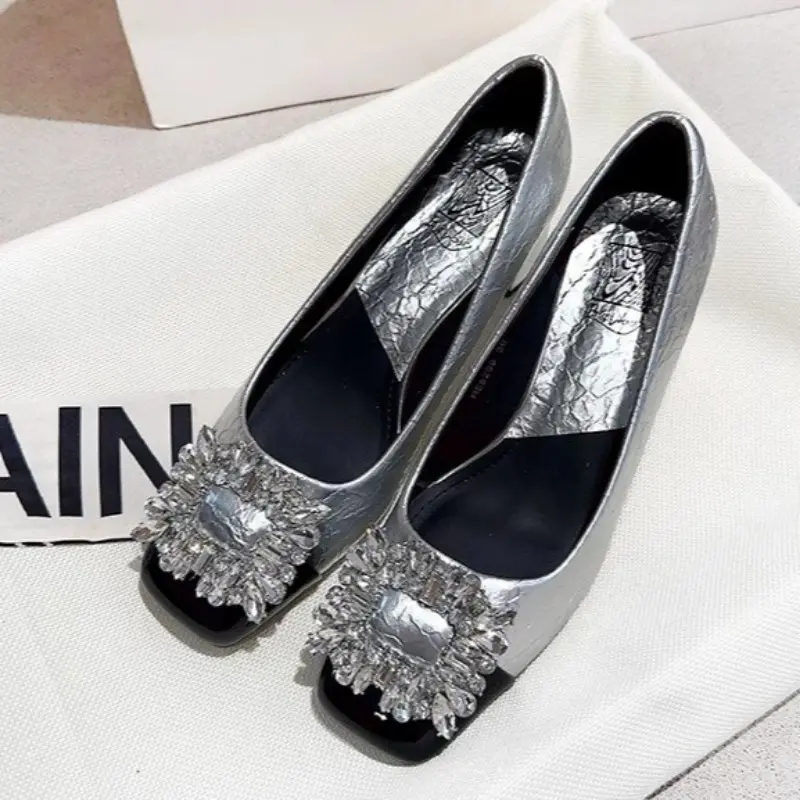 Women's Fashion Thick Heel Shoes Fall New Square Head Shallow Mouth Crystal Buckle Anti-slip Wear-resistant Low-top Shoes