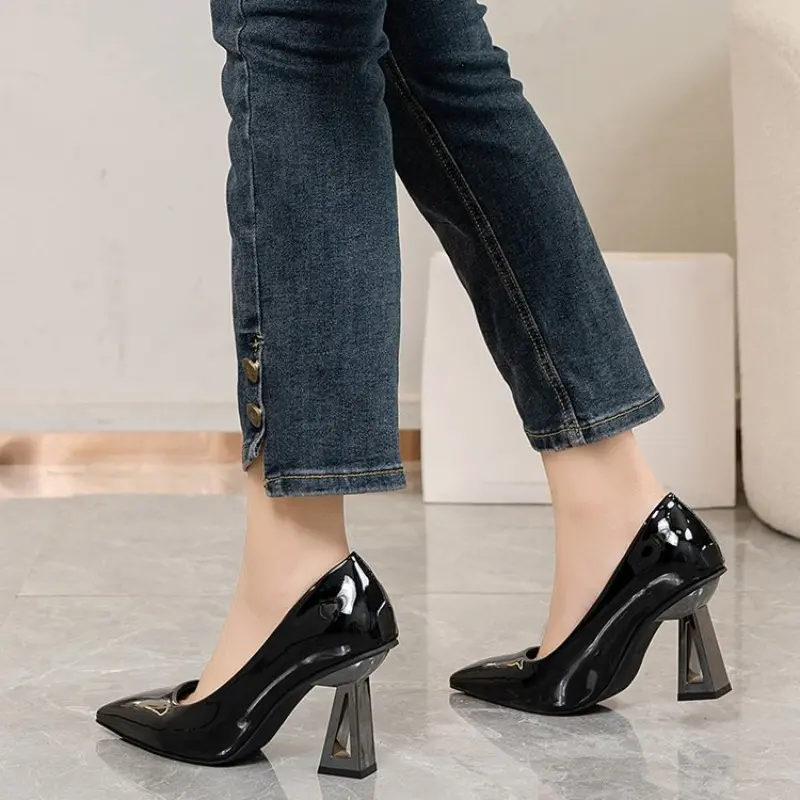 Special Heel Single Shoes Autumn New Pointed Toe Shallow Mouth Slip Foot Non-slip Wear-resistant High Heels