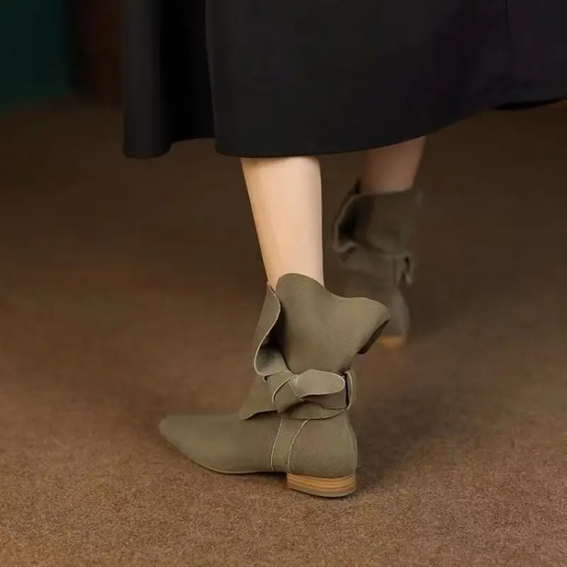 Women's Fashion Flat Ankle Boots Winter New All-in-one Round Head Low Heel Vintage Grinding Leather Chunky Ankle Boots