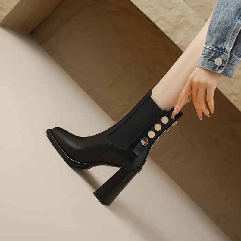 Winter New Thick Heel Cotton Boots Women's Fashion Square Head Back Zipper Rivet Anti-slip Wear-resistant Short Boots