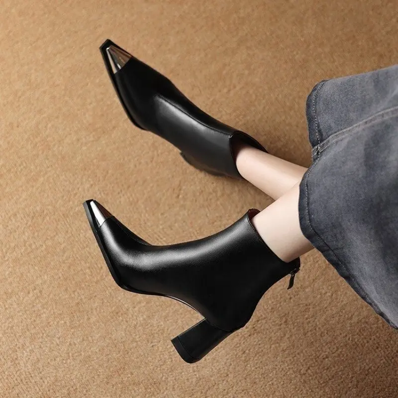 Women's Fashion Thick Heel Single Boots Winter New Metal Pointed Head Back Zipper Anti-slip Wear-resistant Short Boots