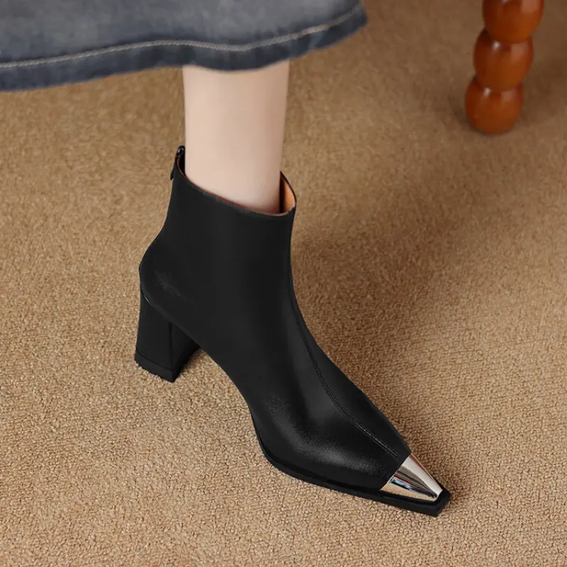 Women's Fashion Thick Heel Single Boots Winter New Metal Pointed Head Back Zipper Anti-slip Wear-resistant Short Boots