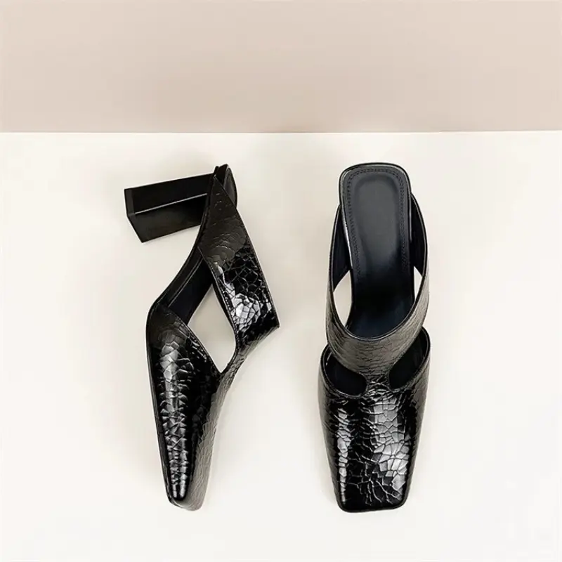Fashion Square Slippers Summer New Square Head Shallow Hollow Breathable Set Foot Anti-slip Wear-resistant High Heels