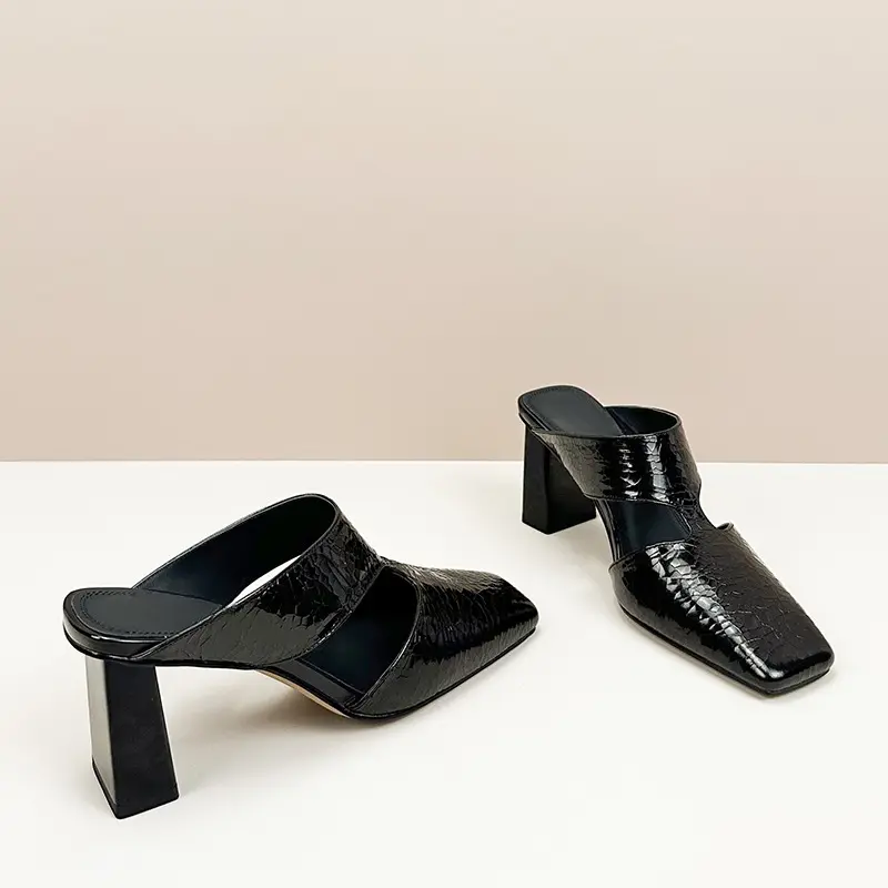 Fashion Square Slippers Summer New Square Head Shallow Hollow Breathable Set Foot Anti-slip Wear-resistant High Heels
