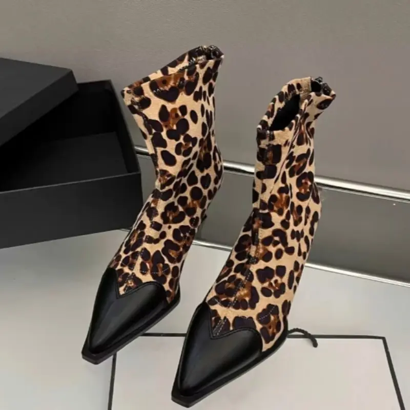 Women's Fall New Thin Heel Single Pointed Suede Splicing After Zipper Anti-slip Wear-resistant Temperament Short Boots