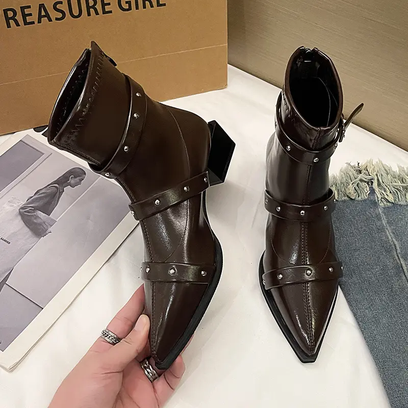 Winter New Coarse Heel Single Boots Women's Fashion Pointed Socket Rivets Metal Buckle Anti-slip Wear-resistant Short Boots