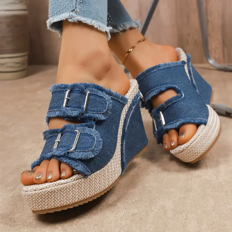 Women's Denim Platform Flip-Flops Summer New Round Toe Open Toe Metal Belt Buckle Slide-Proof Heels