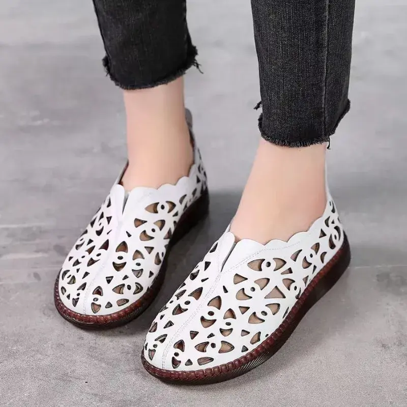 Women's Fashion Flat Sandals Spring New Round Head Deep Hollow Soft Sole Anti-slip Wear-resistant Low-top Shoes