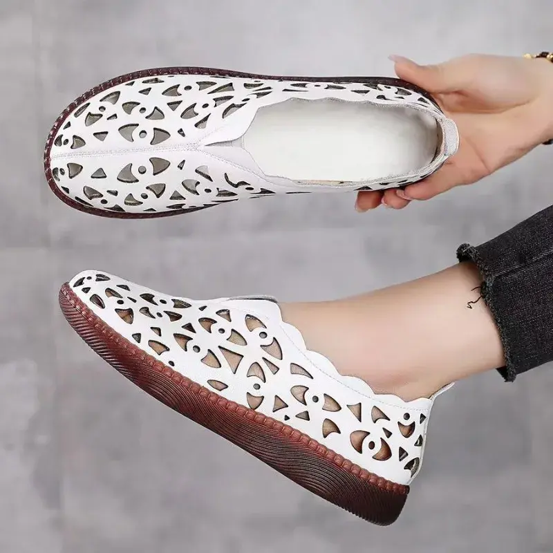 Women's Fashion Flat Sandals Spring New Round Head Deep Hollow Soft Sole Anti-slip Wear-resistant Low-top Shoes