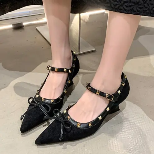 Wedge Single Fall New Pointed Toe Shallow Suede Slip Strap Rivet Anti-Slip Wear-Resistant Kitten Heels