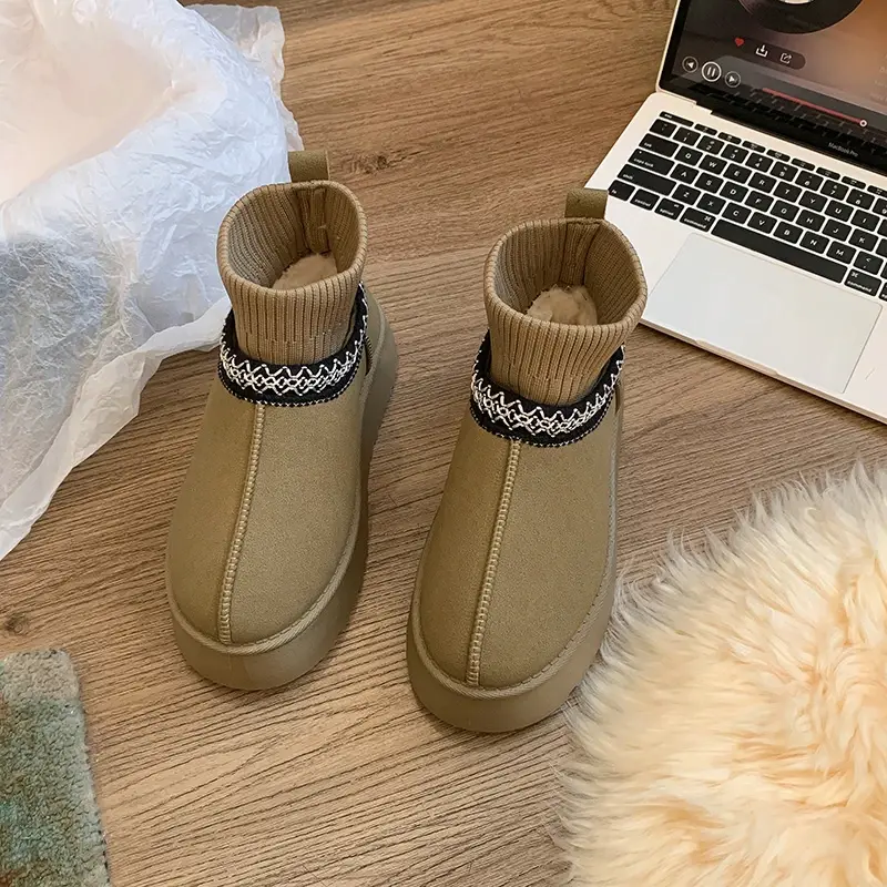 Women's Fashion Flat Snow Boots Winter New Round Head Suede Splicing Type Anti-slip Wear-resistant Thick Sole Cotton Boots