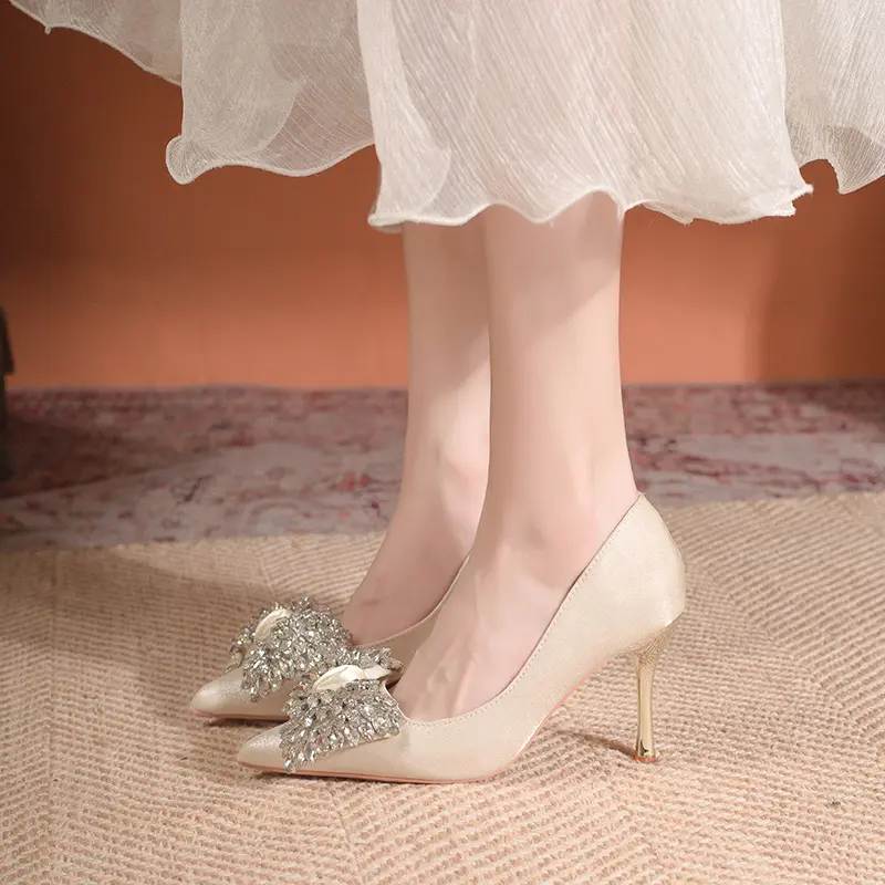 Temperament High Heels Women's Autumn New Pointed Toe Shallow Mouth Shiny Rhinestone Bow Stiletto Single Shoes
