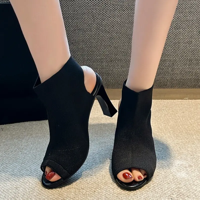 Women's Fashion Square Heel Sandals Summer New Round Head Fabric Fabric Anti-slip Wear-resistant High Heels
