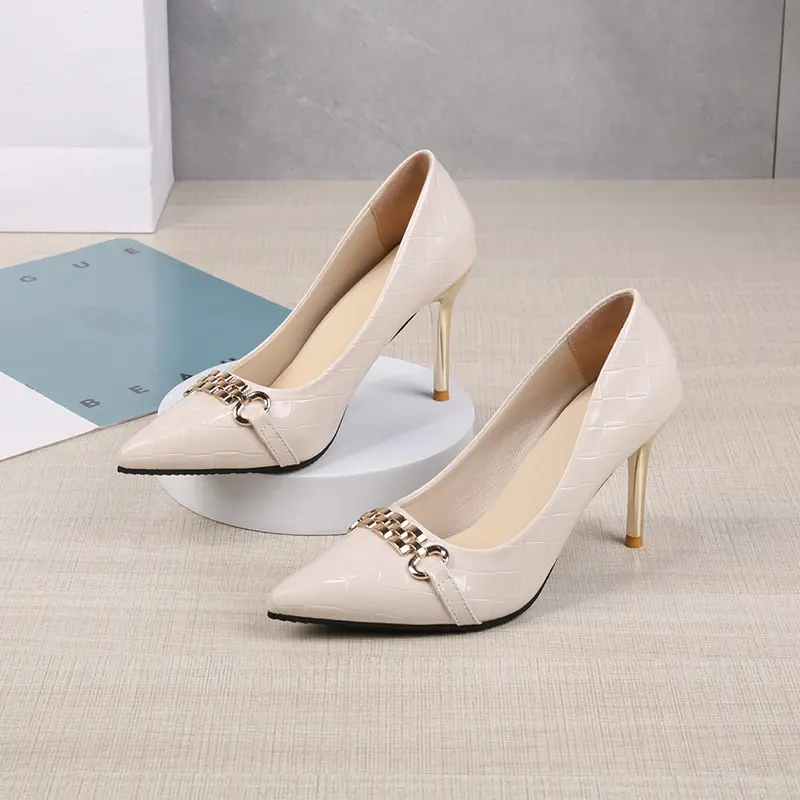 Women's fashion high heels fall new pointy shallow mouth metal chain patent leather plaid single shoes