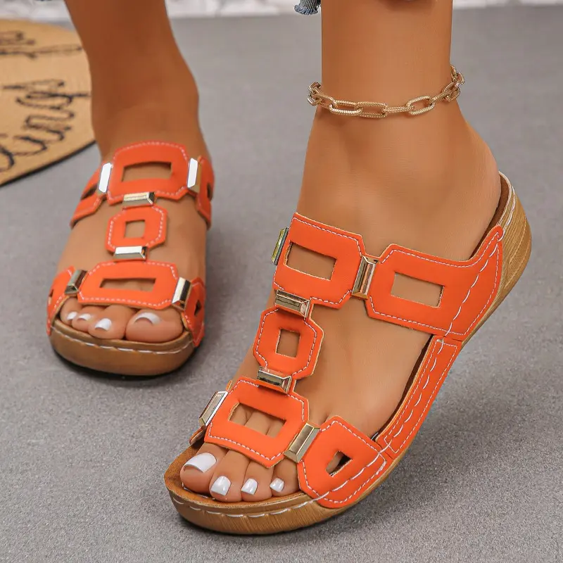 Wedge Slippers Women's Fashion Round Toe Open Toe Metal Buckle Cutout Soft Sole Non-slip Platform Kitten Shoes