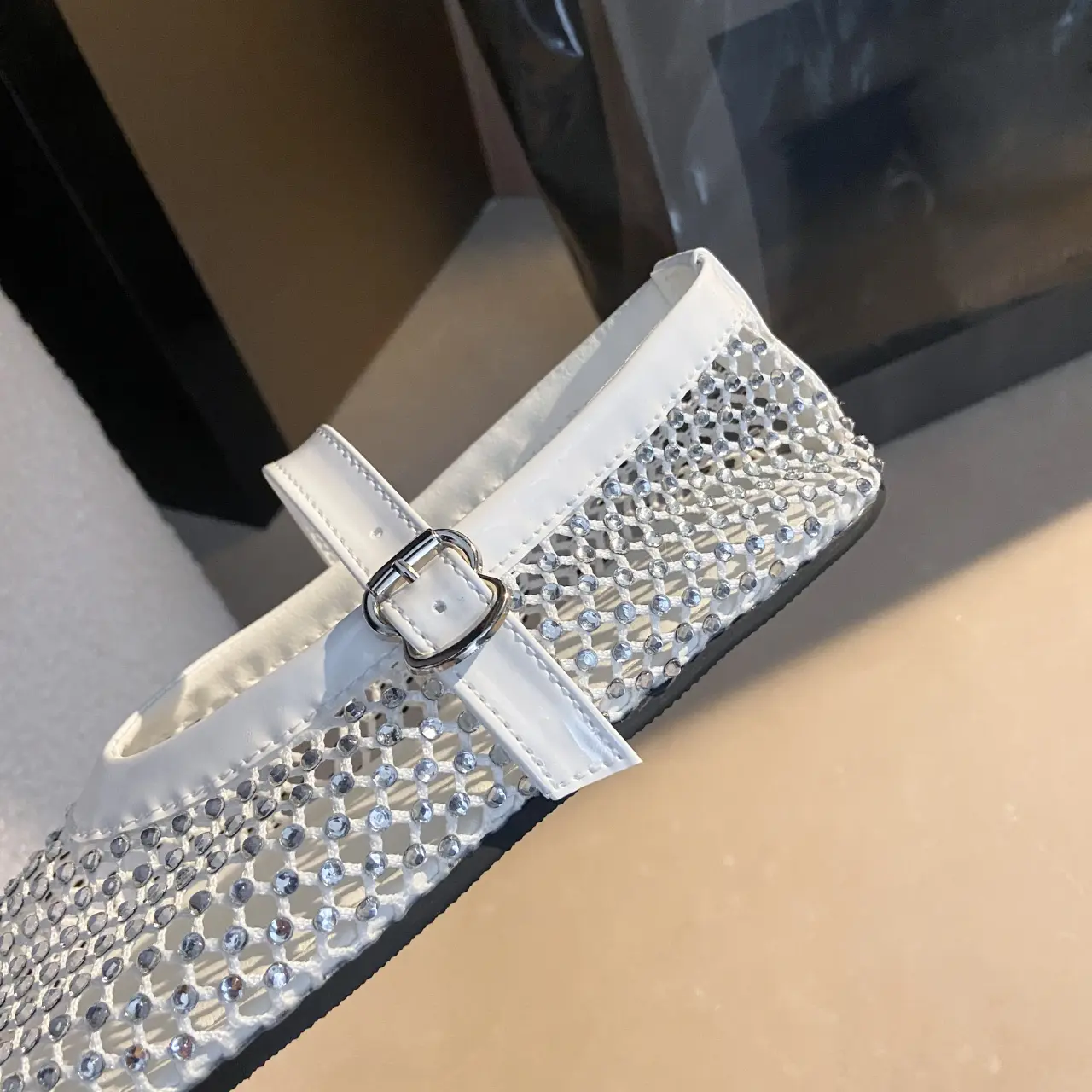 Mesh Breathable Rhinestone Fashion Versatile Women's New Foreign Style Niche Belt Flat Soft Soled Mary Jane Shoes Womens Shoes