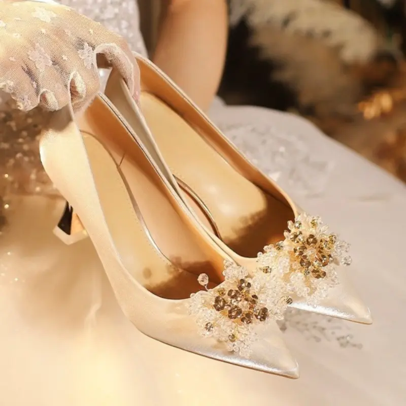 Autumn New Pointed Toe Shallow Mouth Slip-on Non-Slip Wear-Resistant High Heels Crystal Flower Slip