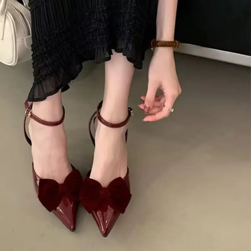 Butterfly Knot Head Sandals Summer New Pointed Head Shallow Mouth Metal One-line Buckle Anti-slip Wear-resistant High Heels