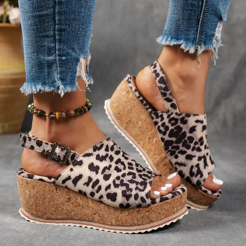 Summer Leopard Platform Slippers Women's Fashion Round Toe Open Toe One Strap Anti-Slip Wear-Resistant Plus Size Kitten Heels