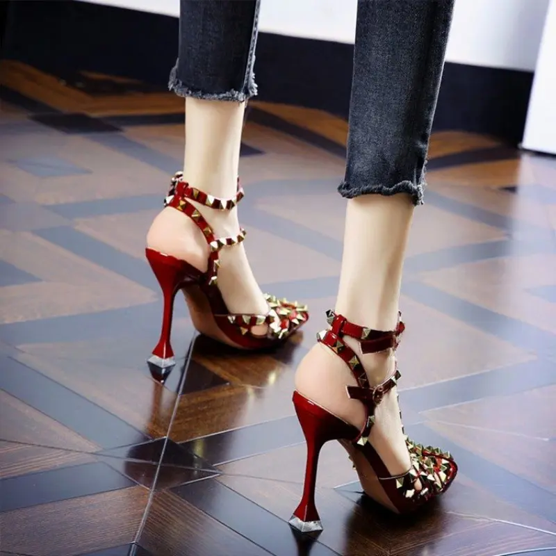 Baotou Sandals Summer New Pointy Head Hollowed Out Rivet Thong Buckle Sandals with Stiletto Party Heels Women