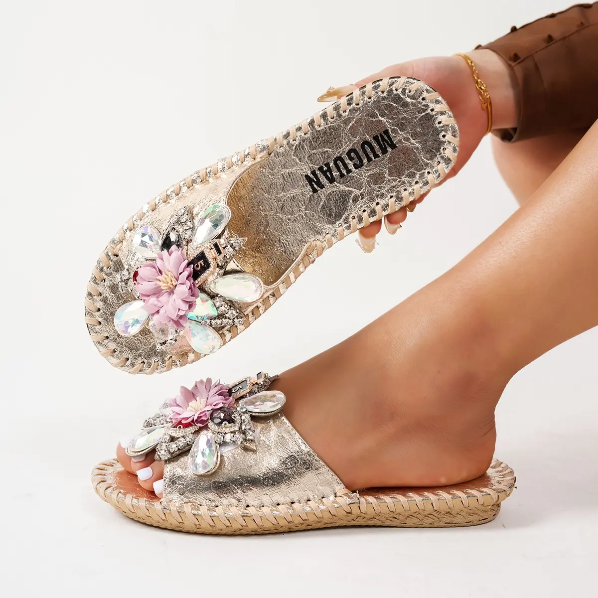 Aphixta New Fashion Flower Slippers Women Summer Round Toe Shoes Indoor Flat Heel Bling Slides zapatos de mujer pantunflas