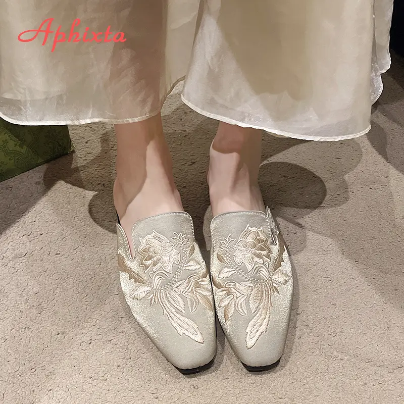Aphixta Embroider Flower Women Flat With Mules Pointed Toe Summer Slides Fashion Slippers For Women Slip On 2025 Trend Shoes