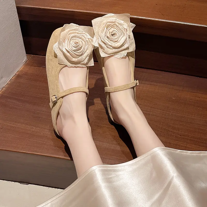 Aphixta New Big Flower Dec Slippers Khaki Sweet Women Slippers Soft Sole Slip On Outside Round Toe Shoes Flat Heel Fashion Slide