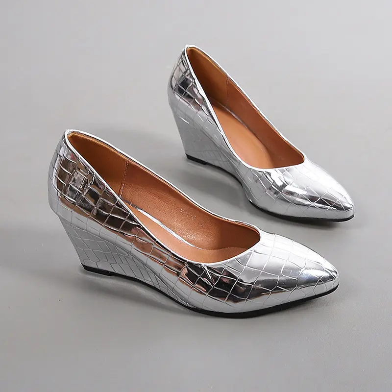 2025 Spring Summer Wedges Heels Women Party Shoes Fashion Office Pointed Toe Plus Size 42 Gold Silver Black Ladies Pumps