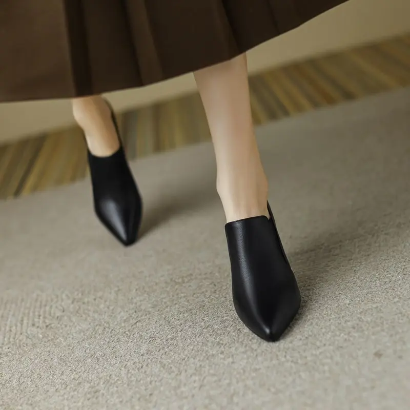 Women's Bare Boots 2023 Spring New Designer Shoes Pointed Toe High Heels Dress Shoes Woman Stilettos Pointed Toe Pumps