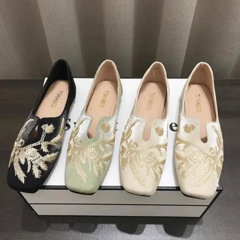 Low Heel Square Toe Lace-up Cuff Square Heel Shoes for Women 2025 Hot Sale Summer High Quality Embroidery Classics Ladies Shoes
