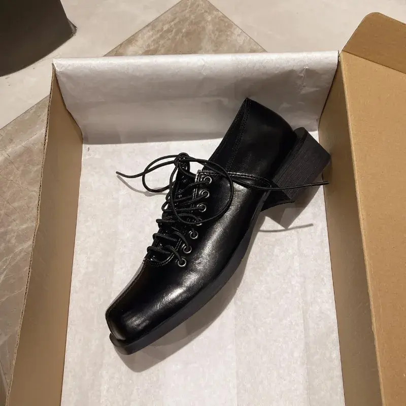 Women's Solid Color Low-top Shoes 2025 Spring and Autumn Fashionable Trendy Casual Mid-mouth Lace-up Design Low-top Shoes Zapato